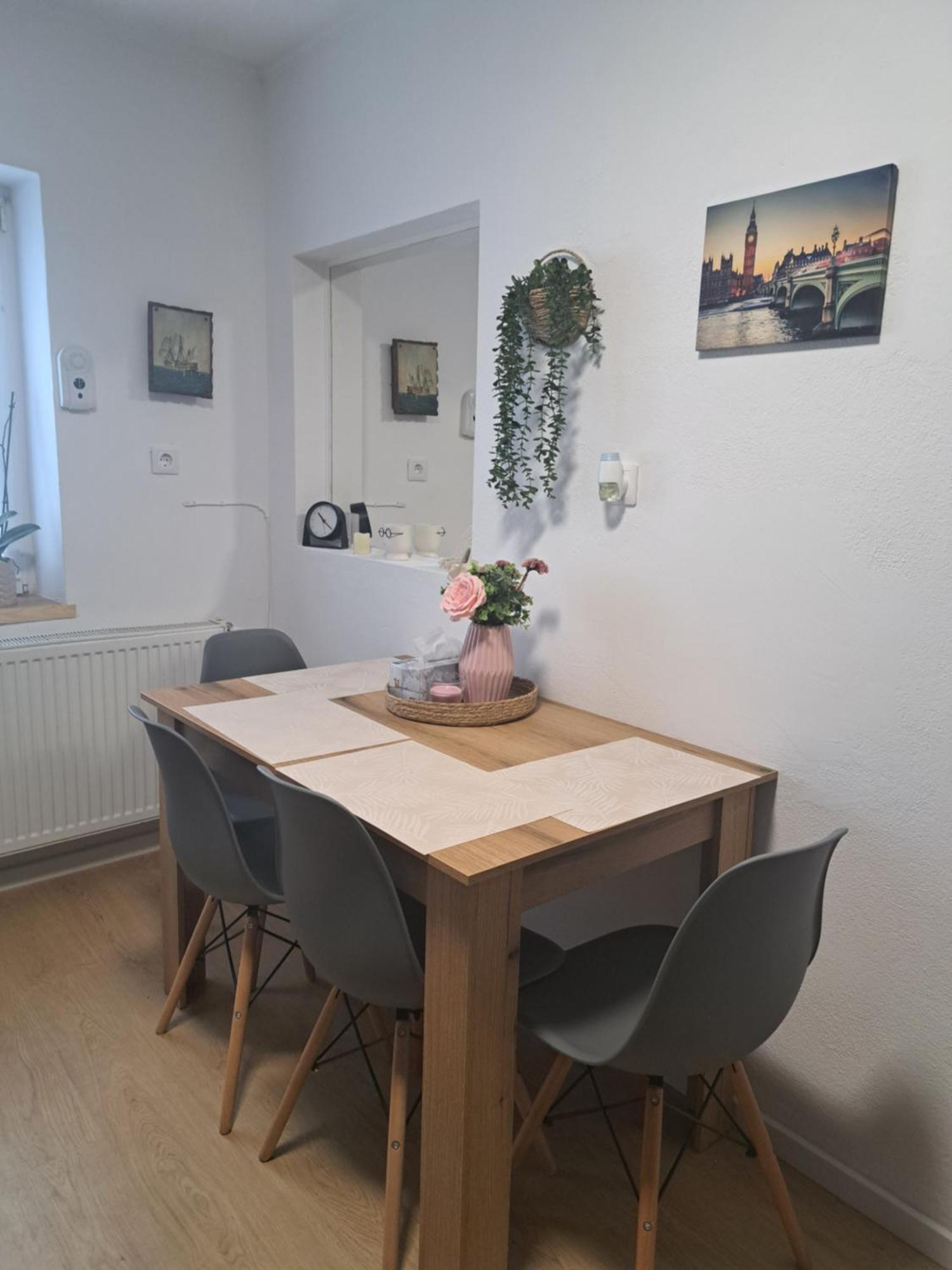 With Free Parking In The Center - Deliamo 3 Appartamento Sibiu
